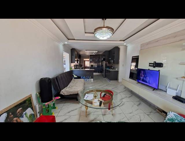 4 BEDROOM HOUSE FOR SALE IN BOOYSENS